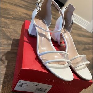 Low block heel